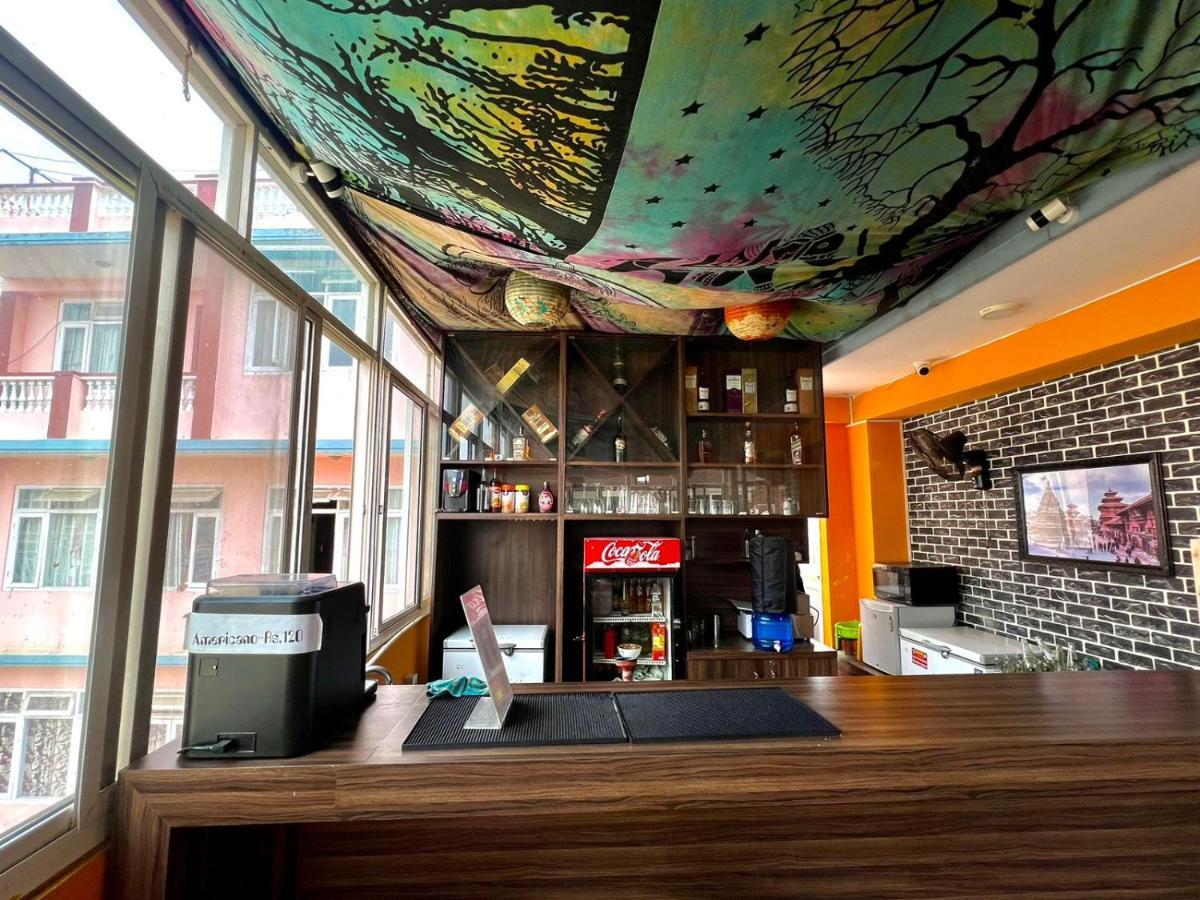Bodhi Tree Hostel Kathmandu Buitenkant foto